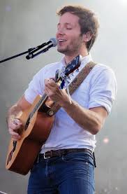 Son nouvel album à venir cet automne, promet déjà un spectacle flamboyant. Vianney Wikipedia