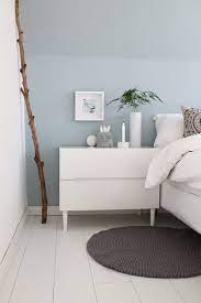 Foto Britta Bloggt Schlafzimmer Wandfarbe Hellblau Blau Bedroom Fruhlingshaftes In 2020 Blue Bedroom Walls Bedroom Inspiration Cozy Bedroom Inspiration Grey