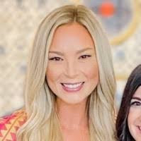 Cheryl Searles's Instagram, Twitter & Facebook