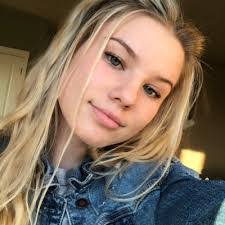 Billie Schubert's Instagram, Twitter & Facebook