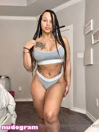 krissythecakebaker  kristinmaried Nude Leaks OnlyFans Photo 11 - Nudogram  v2.1