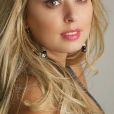 Estelle Smith (@EstelleLSmith)