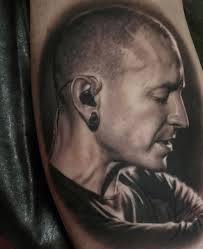 See more ideas about chester bennington tattoo, chester bennington, bennington. This Hyper Realism Chester Bennington Tattoo Artist David Vega 9gag
