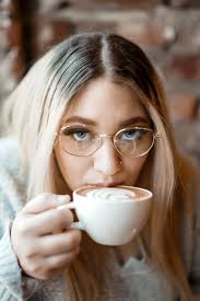 Hello! My name is Sarah and I'm looking for models in the Cincinnati area  to help build my portfolio. Here is some of my work! Let's work together!