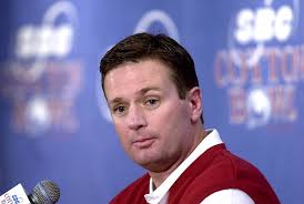 Due to COVID-19​, Bob Stoops returns to OU practice field this week as  assistant coach​