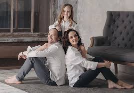 Единственной дочери актрисы веронике исполнилось восемь лет. Muzh Macho Doch Plod Lyubvi Anna Snatkina I Ee Blizkie Umilili Poklonnikov