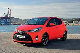 Find all the key specs about the toyota yaris hatchback from fuel efficiency and top speed, to running costs, dimensions data and lots more. 2015 Toyota Yaris Price And Specs