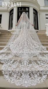Omg Hello Gorgeous The Perfect Cathedral Veil With The Marianna Veil Wedding Bridal Veils Wedding Dress Champagne Wedding Veils Lace