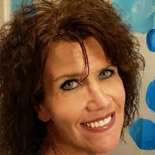 Cynthia Spangler's Instagram, Twitter & Facebook