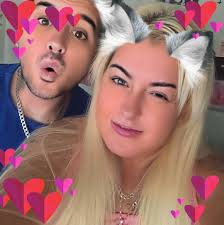 2 bedroom house east Belfast looking to swap for a big flat or an apartment  also in east wud consider anywhere east just not the cregy or braniel