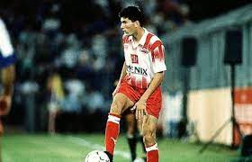 Soyez informé en premier de mon actualité. Twitter à®‡à®² Goal Indonesia Hari Ini 31 Tahun Lalu Zinedine Zidane Menjalani Debut Profesionalnya Bersama Cannes Di Usia 16 Tahun Saat Pertandingan Melawan Nantes Di Divisi Satu Prancis Onthisday Goalflashback Https T Co R4qwi4u2nw