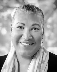 Evelyn Mcadams's Instagram, Twitter & Facebook