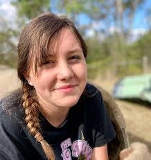 Albert Osman's Instagram, Twitter & Facebook