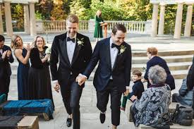 Image of Love: Wedding Photo a UMW Instagram Sensation