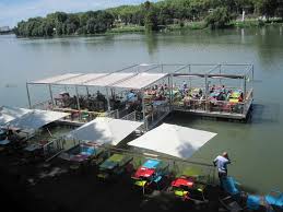 La Guinguette Toulouse Consultez 70 Avis Sur La Guinguette Note 3 Sur 5 Sur Tripadvisor Et Classe 1 167 Sur 1 672 Rest Les Guinguettes Guinguette Toulouse