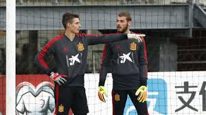 Spain, as is habitual, start the tournament slowly. Laliga Spain Vs Sweden Line Ups Kepa Starts Ahead Of De Gea Marca In English