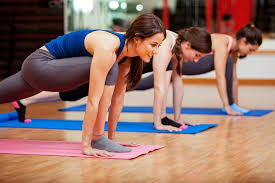 Latihan ini digunakan untuk meningkatkan kinerja kaki (foot. Squat Thrust Pengertian Teknik Dan Manfaat