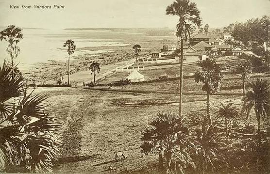 1900: View from Bandora Point (Bandra) A rare view of Bandora Point, now Bandra. This picture was taken very likely from the Bandra Fort. #OldMumbai Source: Past-India
