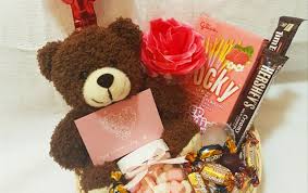 Check spelling or type a new query. Halaman Download Menakjubkan 30 Gambar Bunga Sama Coklat Valentine Coklat Cho