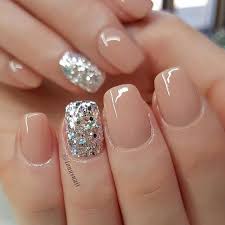 Pinta solo la punta de la uña con un color diferente. Disenos Unas Naturales Con Glitter Disenos De Unas Portizaz