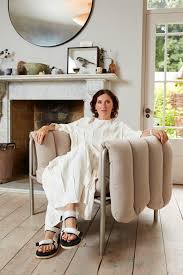 Faye has really good hp, particularly for an archer. Faye Toogood Has A New Cult Chair Vogue