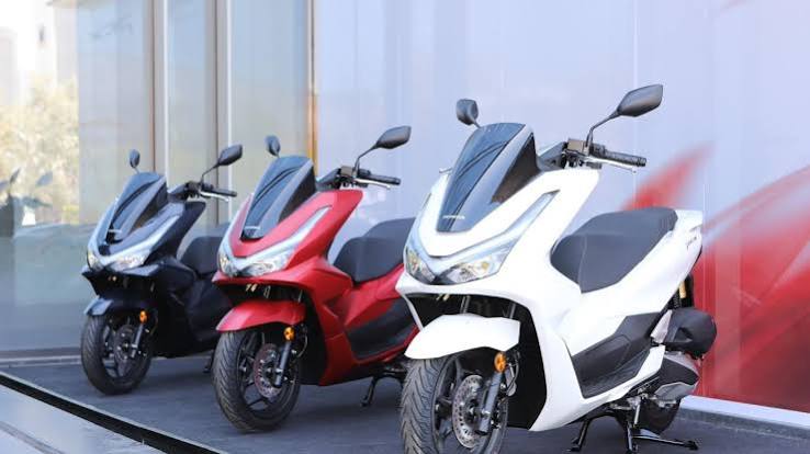 Türkiye Yollarında Bir İlk: Honda Scooter Fabrikadan Çıktı!