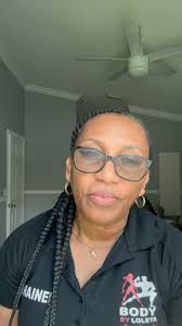 GET OUT YOUR COMFORT ZONE! , TRAIN HARD FOR YOUR RESULTS. , WIN IN THE GYM  TO WIN ON STAGE OR TO ACHIEVE YOUR OWN PERSONAL GOALS💪🏽💪🏽, .,  @bodybyloleta @bblfitness , ., #trainhard #trainwithpurpose ...