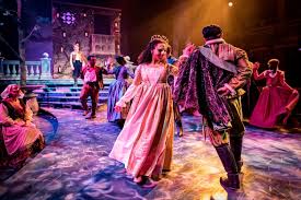 From its inception in 1594, the lord chamberlain's men performed at the theatre. American Theatre Chicago Shakespeare Theater Announces 2018 19 Season