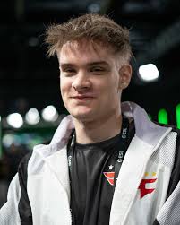 The gang's all here 📸 @tomas_raso_