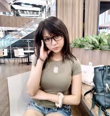 Check spelling or type a new query. Sarah Viloid Biodata Fakta Kumpulan Foto Seksi