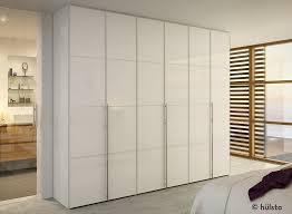 Das stabile fußgestell aus massiver. Hulsta Kleiderschrankprogramm Multi Forma