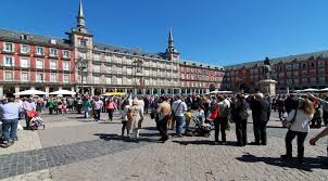 To miejsce jest dla koneserów teatru. Madryt Zielone Miasto Fiesty Sztuki I Dobrej Kuchni