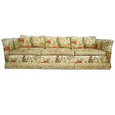 All of ethan allen's design centers showcase completed rooms utilizing all their furniture. Ethan Allen Floral Chinoiserie Down Filled Peacock Sofa With Low Back Deep Seats At 1stdibs