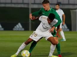 Con doblete de raphaël varane, real madrid derrotó a huesca. Marvin Olawale Akinlabi Park Opera News Nigeria