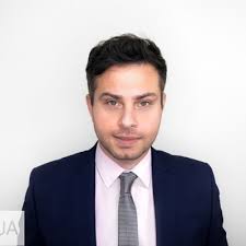 I do not have any complaints about my health in the shadow of this amazing  man 😳👌