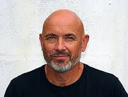 Shelley Hammond's Instagram, Twitter & Facebook