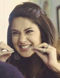 Pin By Ghazalah On A Tℹ Favou I E Jeppℹfe Wｴpge Jennifer Winget Hairstyle Jennifer Winget Beyhadh
