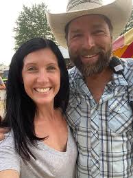 Congratulations Katie O'Conner, Kris Jones, Paul Reightley, and Kendra  Moore for winning tickets to the Twisted P rodeo tomorrow!!! Thank you to  everyone who submitted pictures!