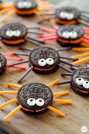 I wonder if there's a different cookie that would work? Oreo Spider Cookies With Licorice Live Craft Eat Oreo Spider Cookies Halloween Food For Party Birthday Halloween Party