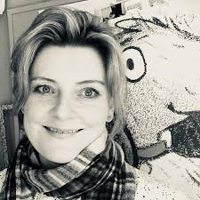 Ding Dong Gorilla: Amazon.co.uk: Robinson, Michelle, Lord, Leonie:  9781408312018: Books