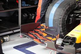 l aileron avant de la red bull racing rb16 red bull formule 1 barcelone