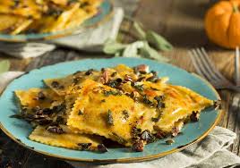 Wash bag of cranberries under cool water, then dump into a medium saucepan. Pioneer Woman Recipes For Thanksgiving Homesteading