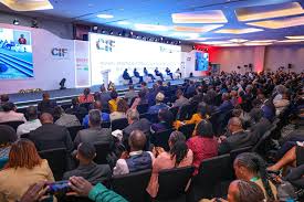 استضافت العاصمة الكينية نيروبي،يوم الخميس 26 مارس 2026، فعاليات النسخة  الثانية من منتدى الكوميـسا للاستثمار 2026 والذي يعقد تحت إشراف رئيس جمهورية  كينيا والأمينة العامة للكوميسا ، من تنظيم الوكالة الإقليمية للاستثمار (