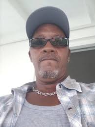 Illinois residents stranded in Jamaica