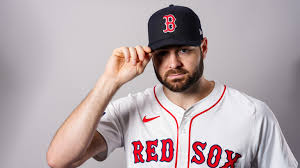 Lucas Giolito to miss significant part of 2024 with injury
