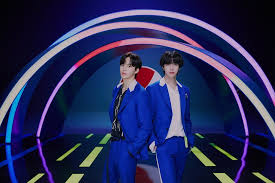 Con una excelente canción y un promocional asombroso, monsta x, brave girls, ateez y rain nos deleitan con pepsi y 'summer taste' Monsta X Europe 190630 Hongbin X Hyungwon 2019 Pepsi X Starship