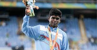 Mariyappan thangavelu is an indian paralympic high jumper. Rio Gold Medallist Mariyappan Thangavelu To Be India S Flag Bearer At Tokyo Paralympics