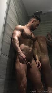 Watch online Pump Action aka Pumpaction OnlyFans - Two guys in a shower  together @vincentazz and @bendudman on X-video