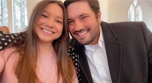 Corinne Flanary and Davis Humphries's Wedding Website