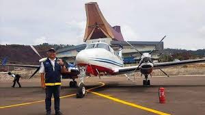 Lowongan kerja pt bank mandiri taspen. Pesawat Hawker 900 Xp Sukses Mendarat Di Bbk Tana Toraja Tribun Timur